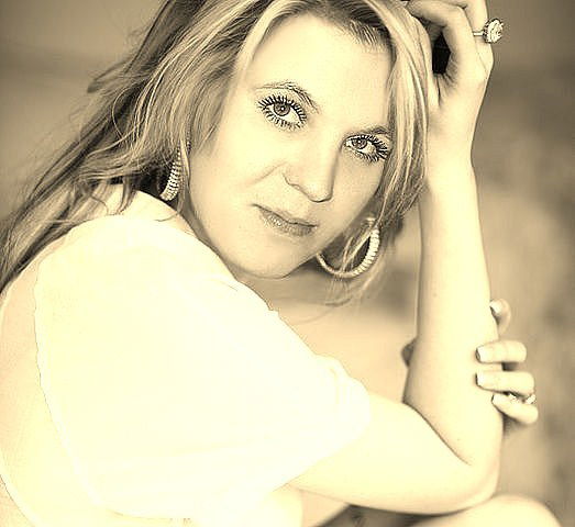 Лида Золотова