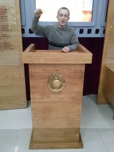 Евгений Савеличев