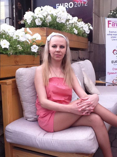 Oля Зеленкова