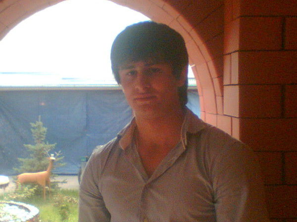 Араб Костоев