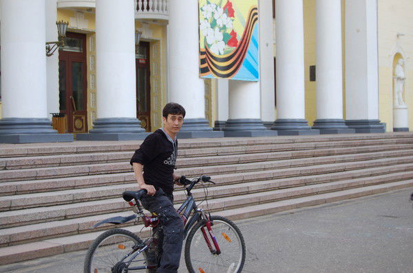 Баходур Ботуров