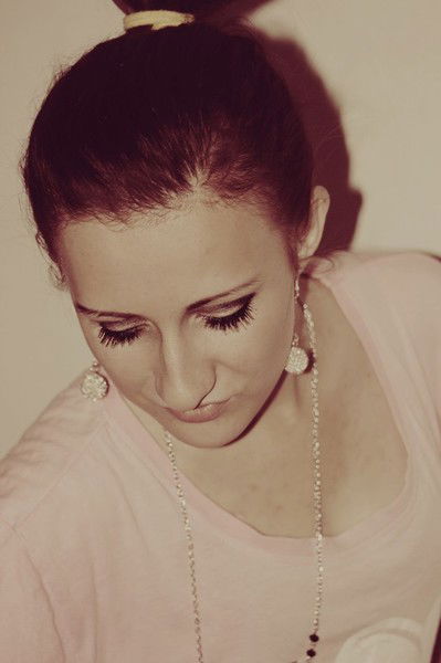 Анна Бутова