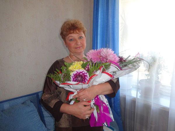 Елена Шумакова