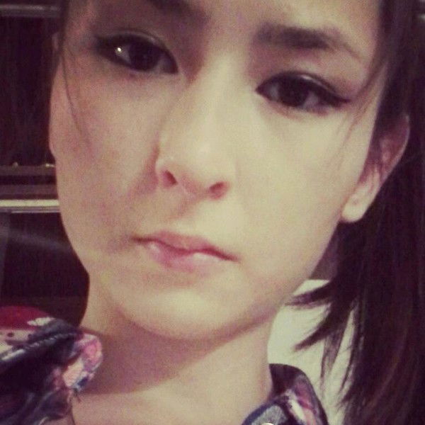 Виктория **)