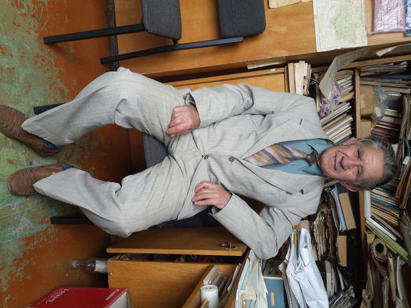 Олег Стахов