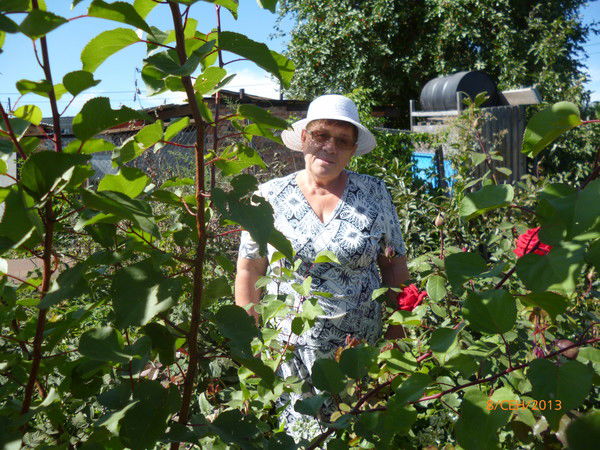 Людмила Богомолова