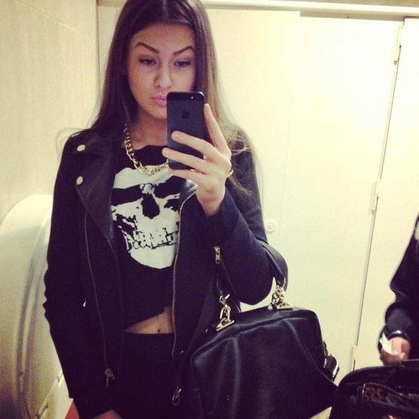 Алина Неселовская