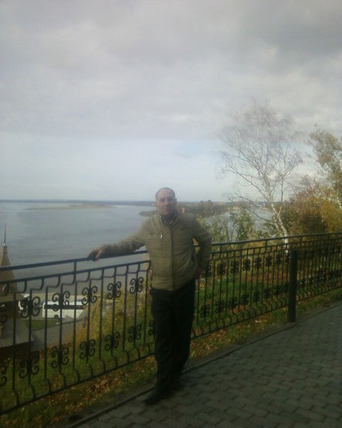 Оганес Егоян