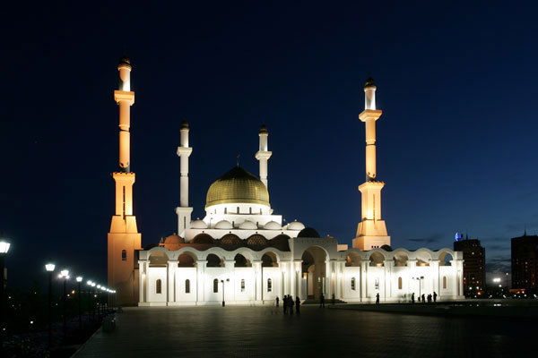 Арман Махамбетов