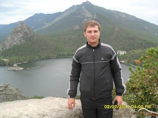 Денис Жирнов