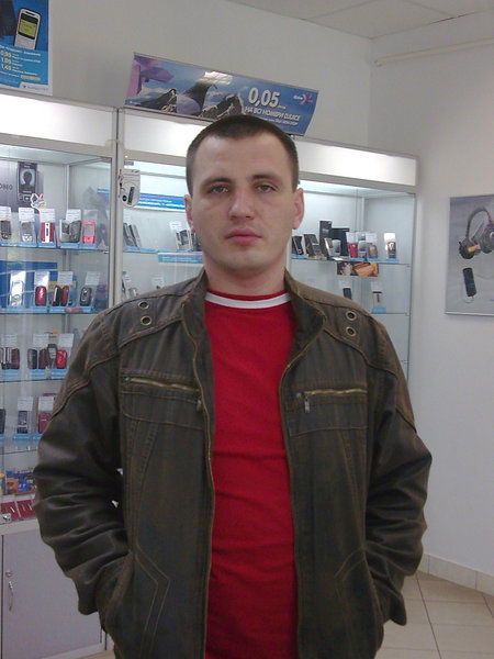 Анатолий Бахур