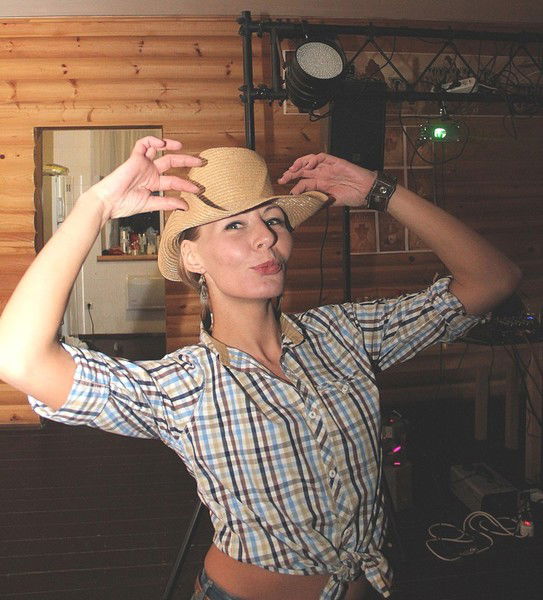 Юля Щипанцева