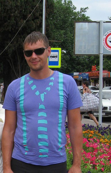 Артем Поляков