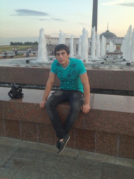 Ислам Саидов