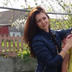 Катя Зятева