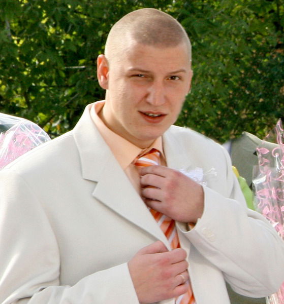 Дмитрий Якушев