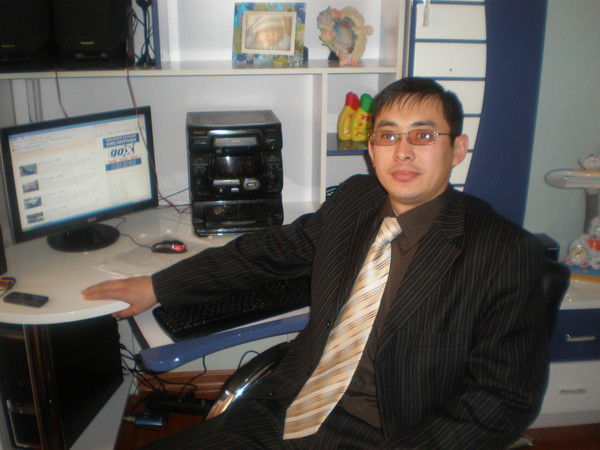 Саят Моллахов