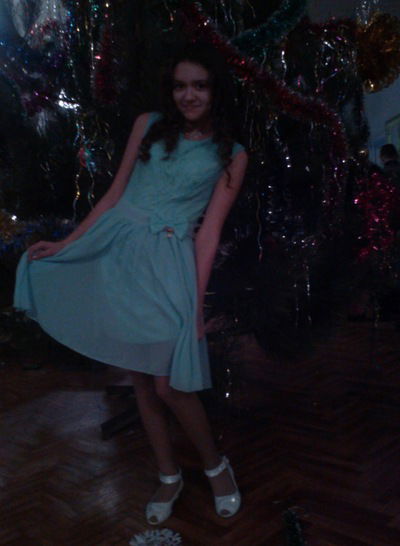 Анна Шатова