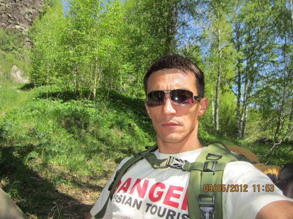 Рустам Яушев