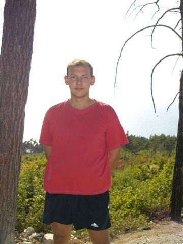 Александр Грецков