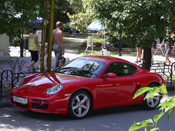 Антон Локоть