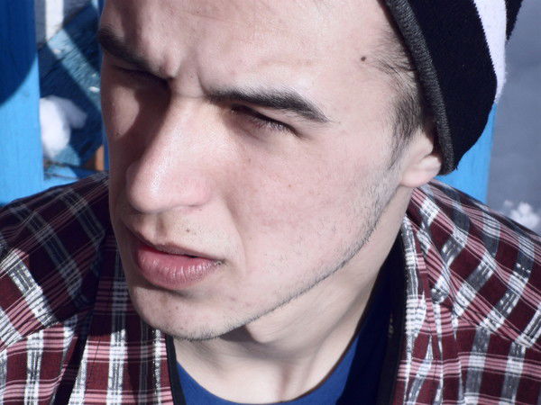 Макс Антонов