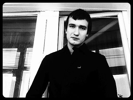 Максим Грошев