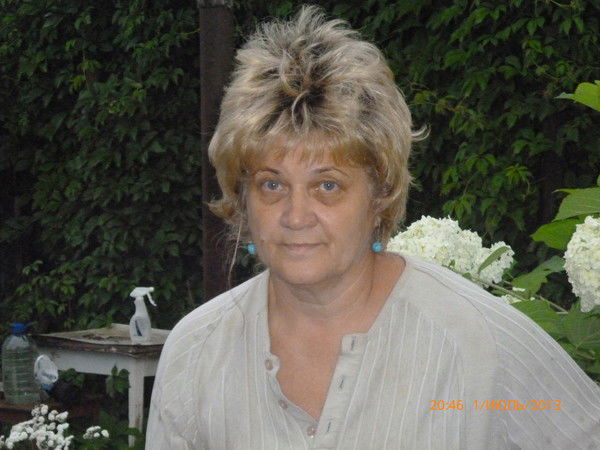 Любовь Назаренко