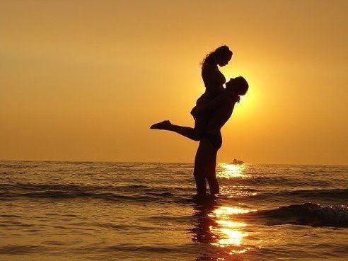 Tuis Amantissimis...