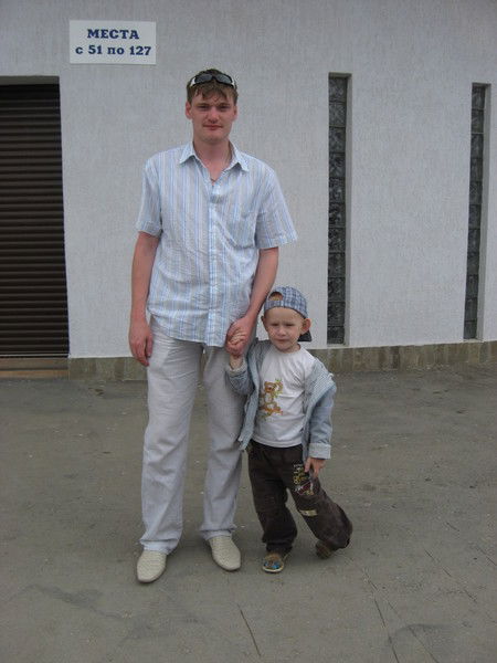 Дмитрий Лошкарев