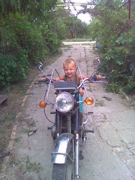 Александр Иванов