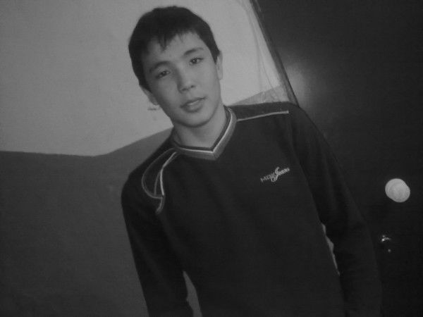 Олжас Манатхан