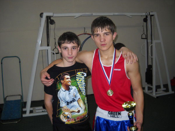 Евгений Глазов