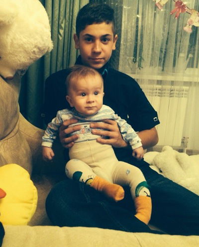 Александр Чернобривец