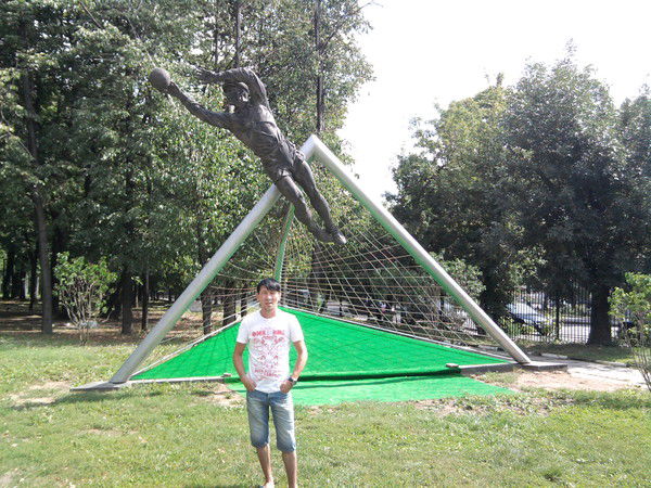 Эльнар Давлетов