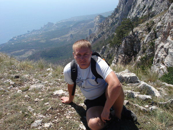 Дмитрий Боб