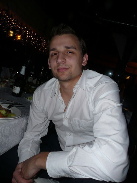 Максим Петров