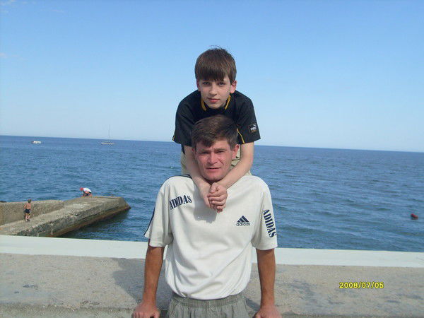 Александр Сонин