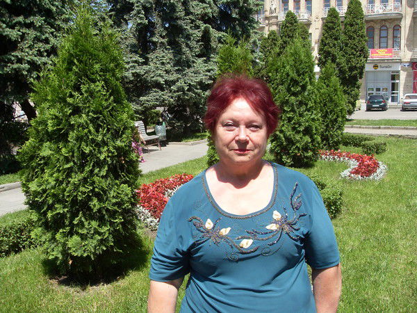 Елена Касарина