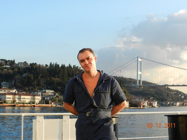 Андрей Лобанов