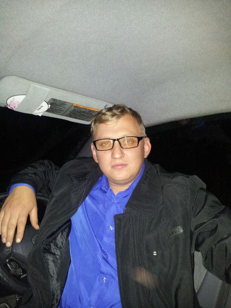 Олег Лоскутов