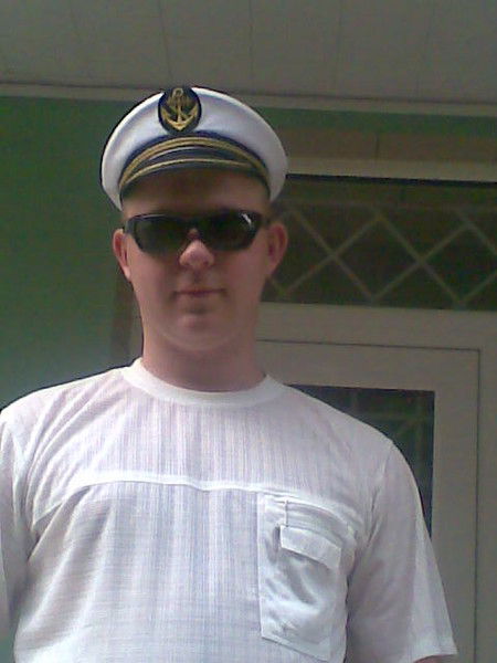 Денис Кравцов