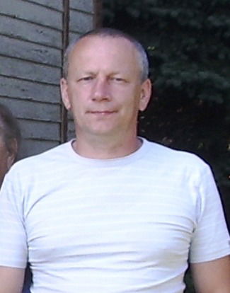 Владимир Леонов