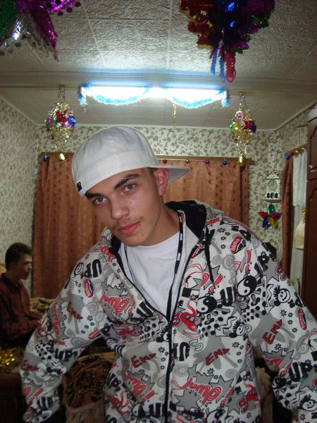 Олег Сучков