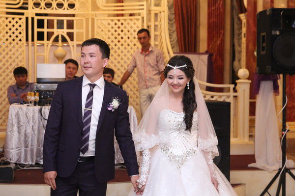 Азамат Максатович