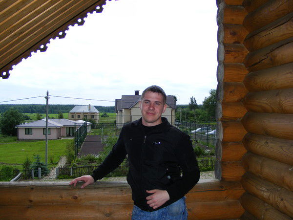 Виктор Кулешов