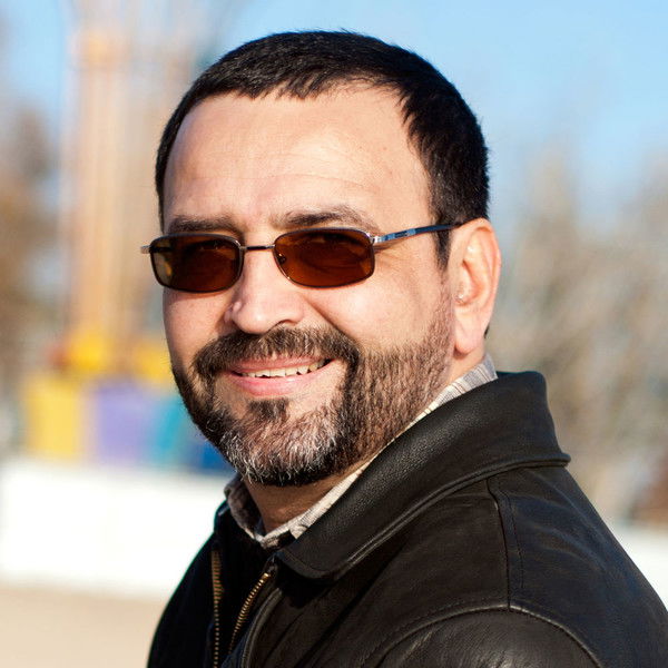 Виталий Зернов