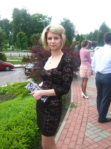 Анна Кунцова