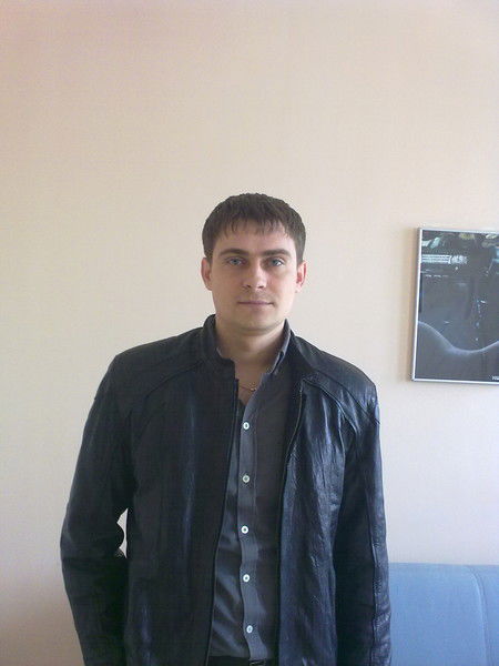 Дмитрий Николаев