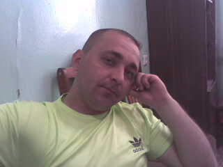 Леонид Жарких